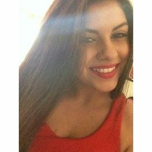 Meet your Posher, Cecilia